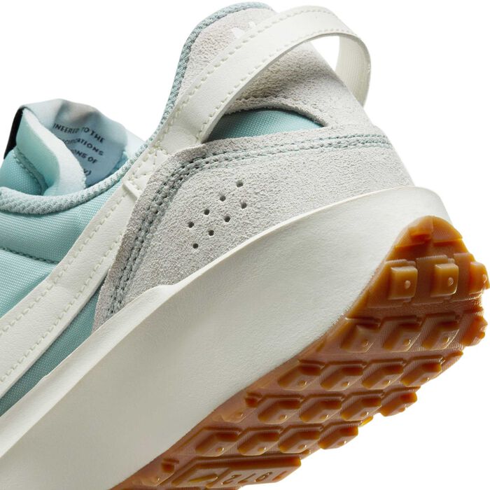 Women's Nike Waffle Debut – Austin's Shoes